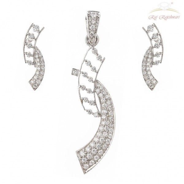 INDO-WESTERN DIAMOND STUDDED PENDENT SET IN 18KT WHITE GOLD